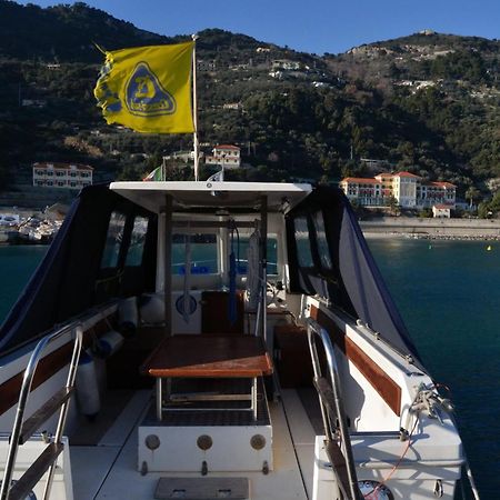Hotel Internazionale Finale Ligure Eksteriør billede