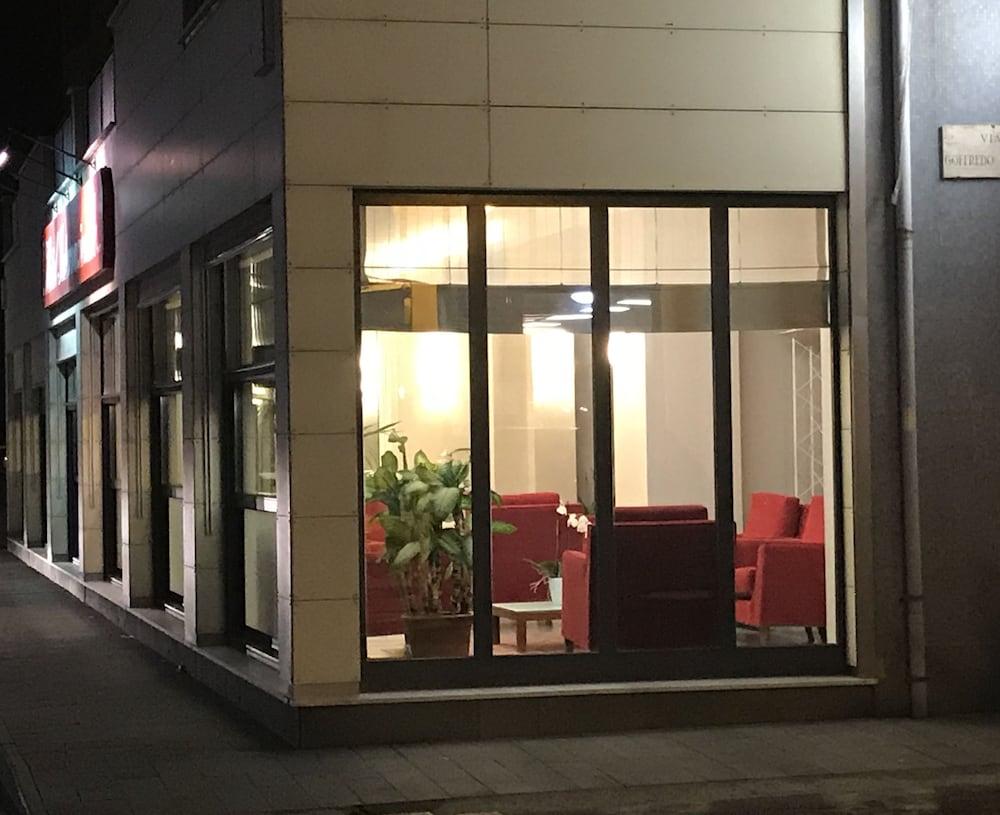 Hotel Internazionale Finale Ligure Eksteriør billede