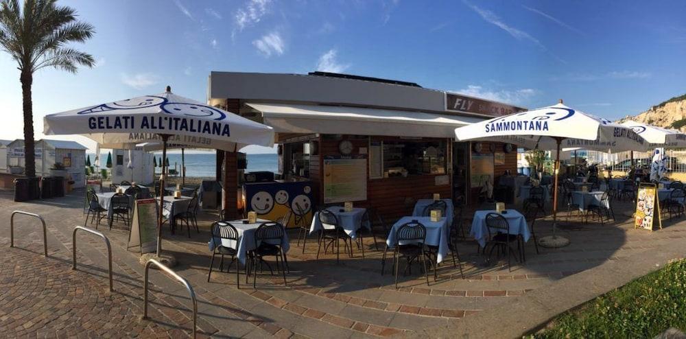 Hotel Internazionale Finale Ligure Eksteriør billede
