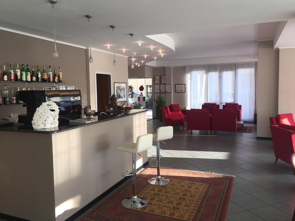 Hotel Internazionale Finale Ligure Eksteriør billede